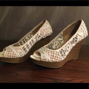 American Eagle wedges